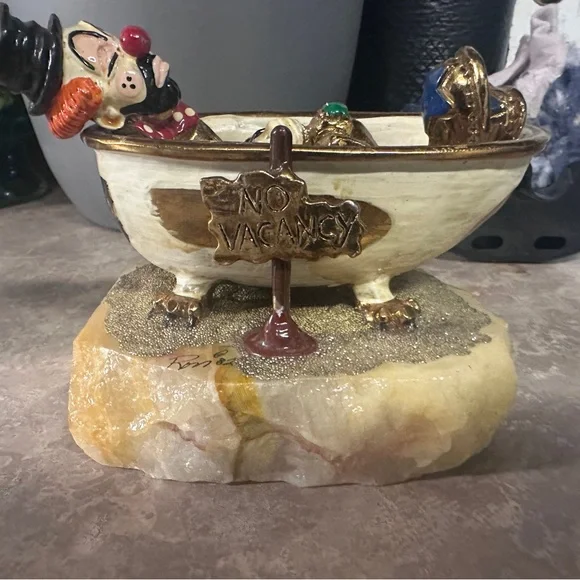 Good condition - Picture 1 of 3